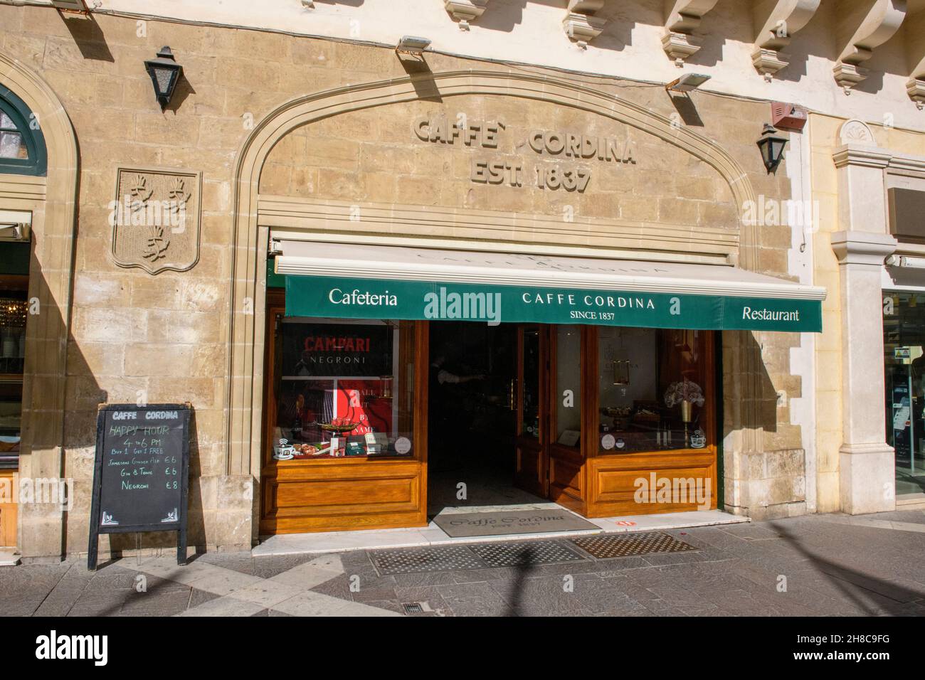 Ältestes Café in Malta, Cafe Cordina von 1837, Valletta, Malta, Europa Stock Photo