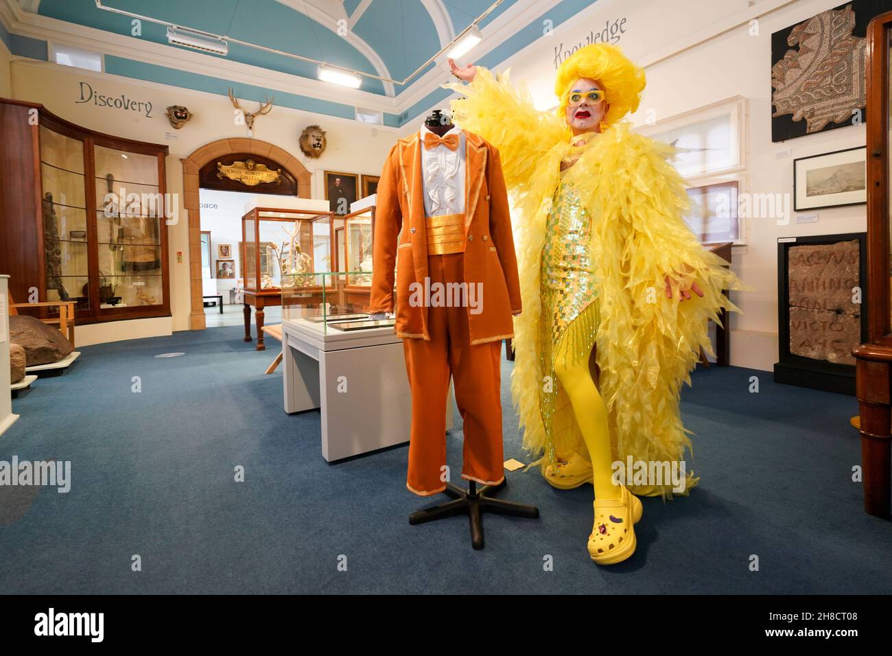 RuPaul's Drag Race UK star Ginny Lemon donates their "Queen of their