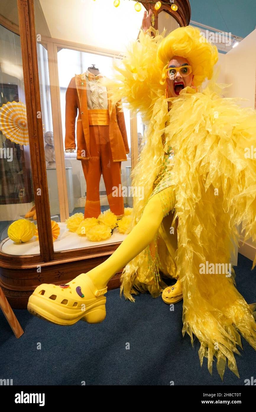 RuPaul's Drag Race UK star Ginny Lemon donates their "Queen of their