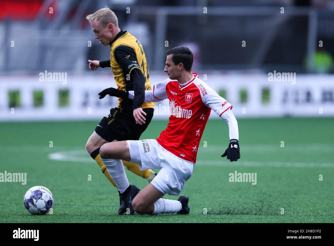 MAASTRICHT, NETHERLANDS - NOVEMBER 29: Patrick Pflucke of Roda JC and ...