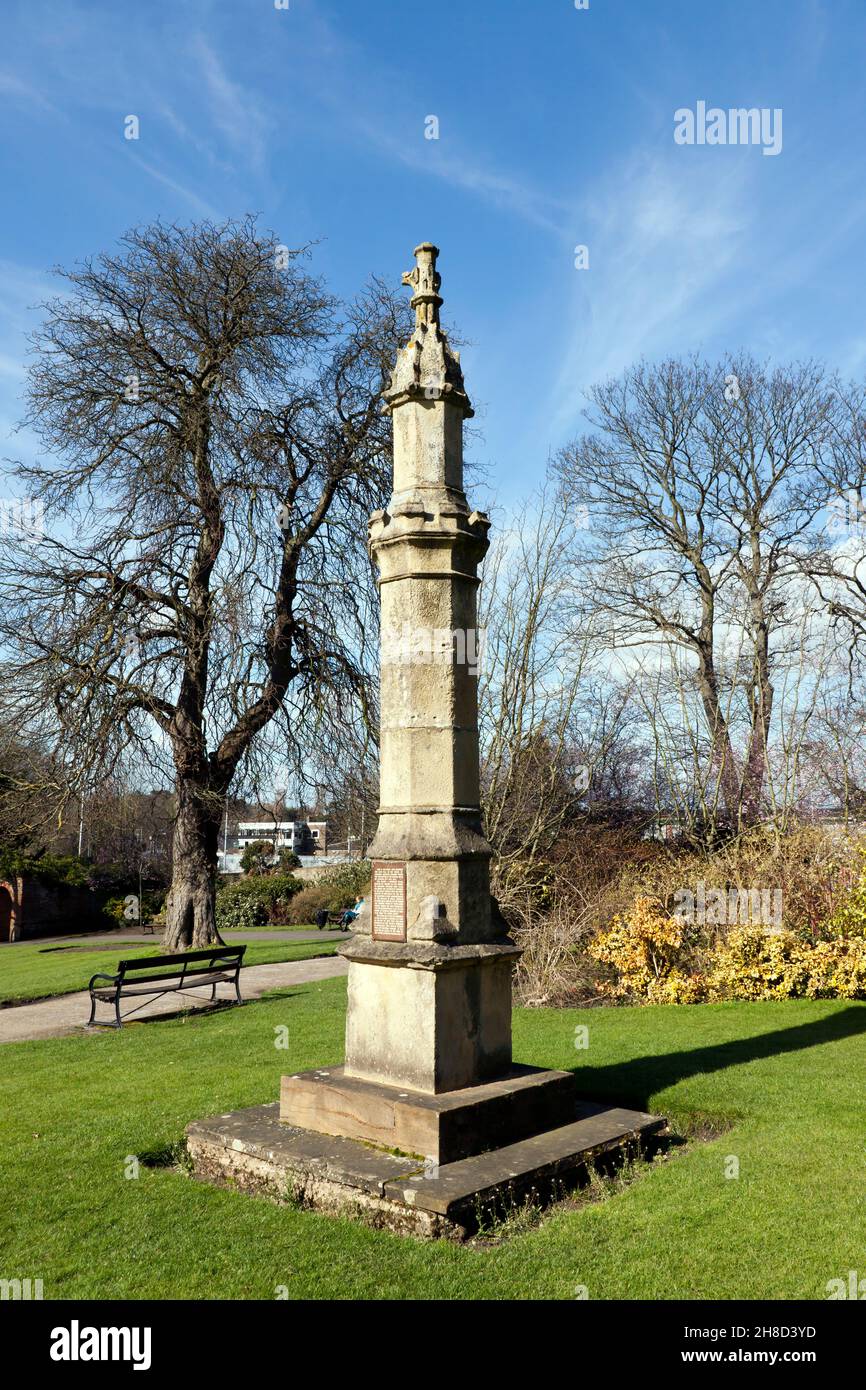 Finial that crowned the main wall of the House of Commons Debating Chamber, destroyed in the Blitz, 10th May, 1941. Brenchley Gardens, Maidstone Stock Photo