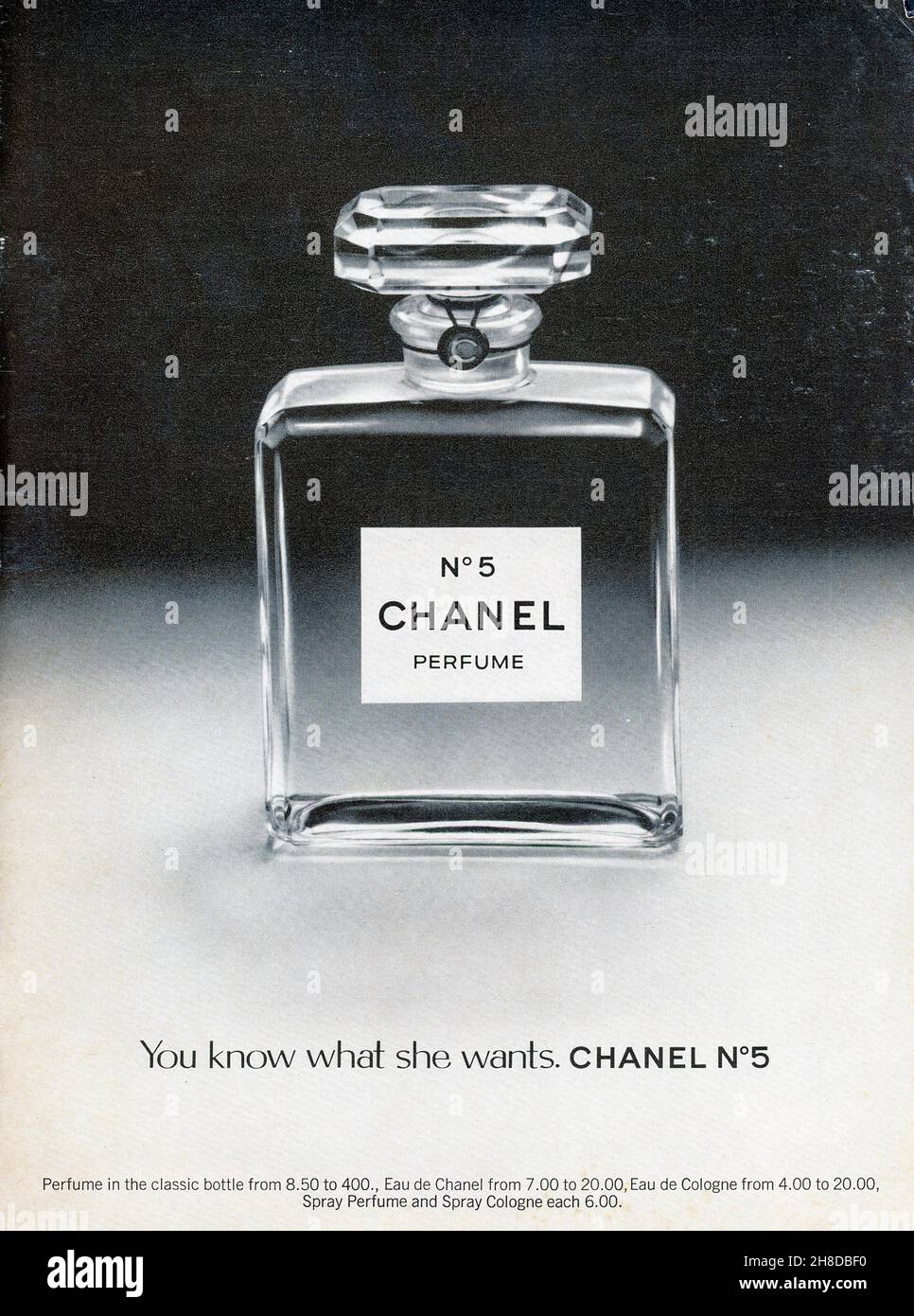Old bottle chanel no 5 perfume hi-res stock photography and images