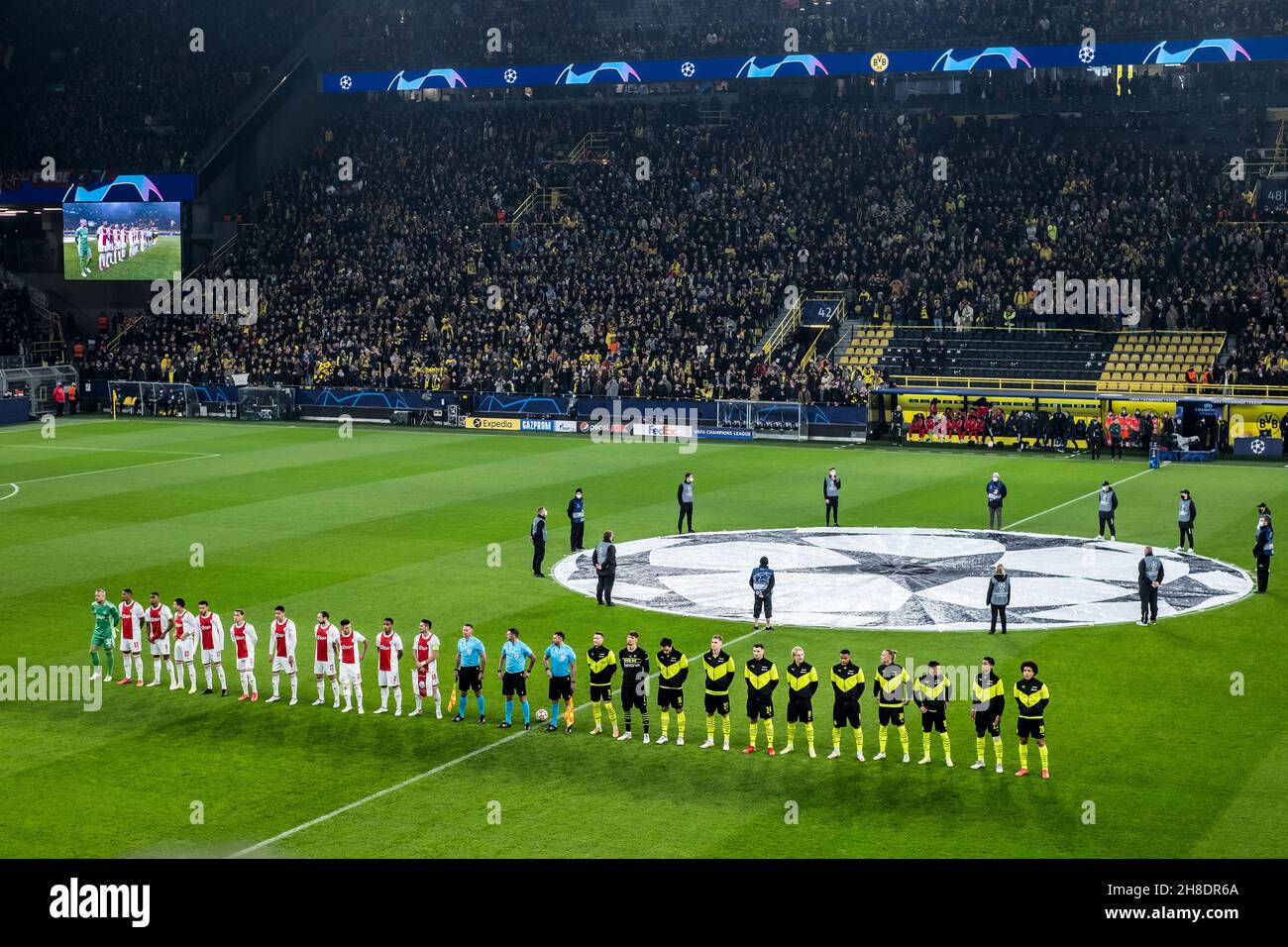 Borussia dortmund ajax amsterdam hi-res stock photography and images - Alamy