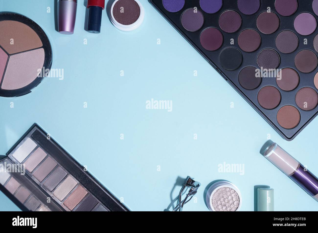 Decorative cosmetics hi-res stock photography and images - Alamy