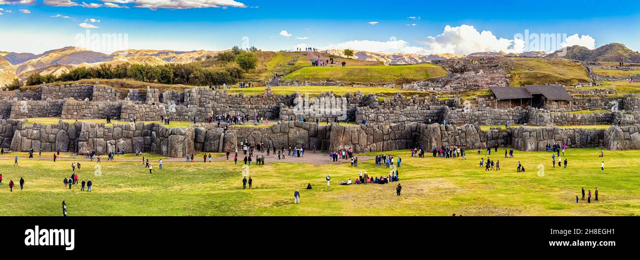 Sacsayhuaman archeological site located on the hills above the city of Cusco, Peru Stock Photo