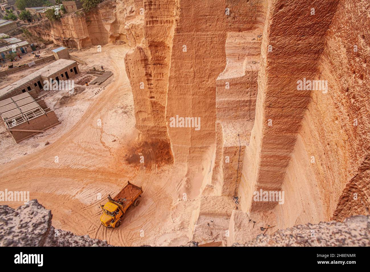 In Pictures: Digging for gold in Mali, Gallery