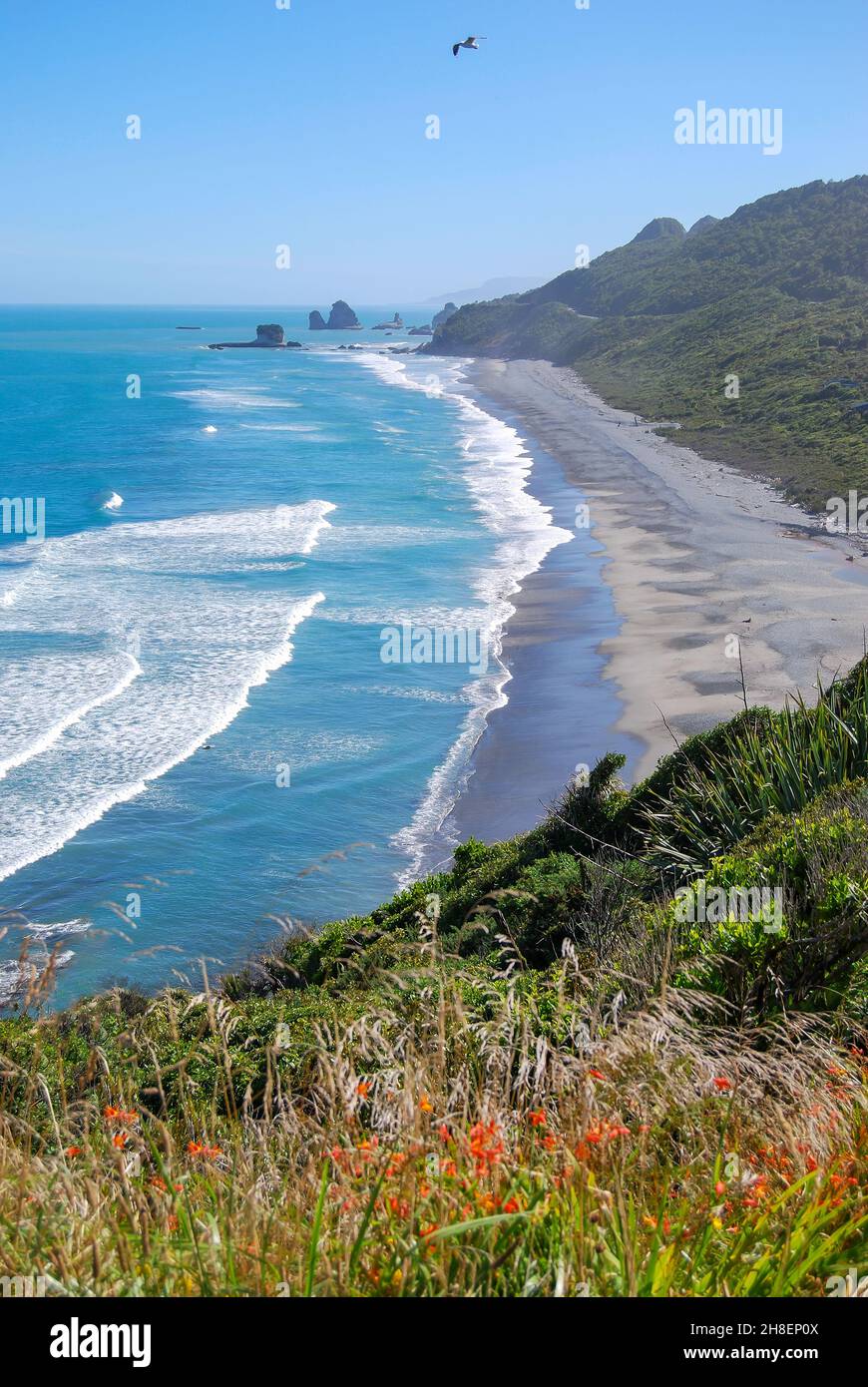 Twelve Mile Beach and Motukiekie Rocks, Near Greymouth, West Coast, South Island, New Zealand Stock Photo