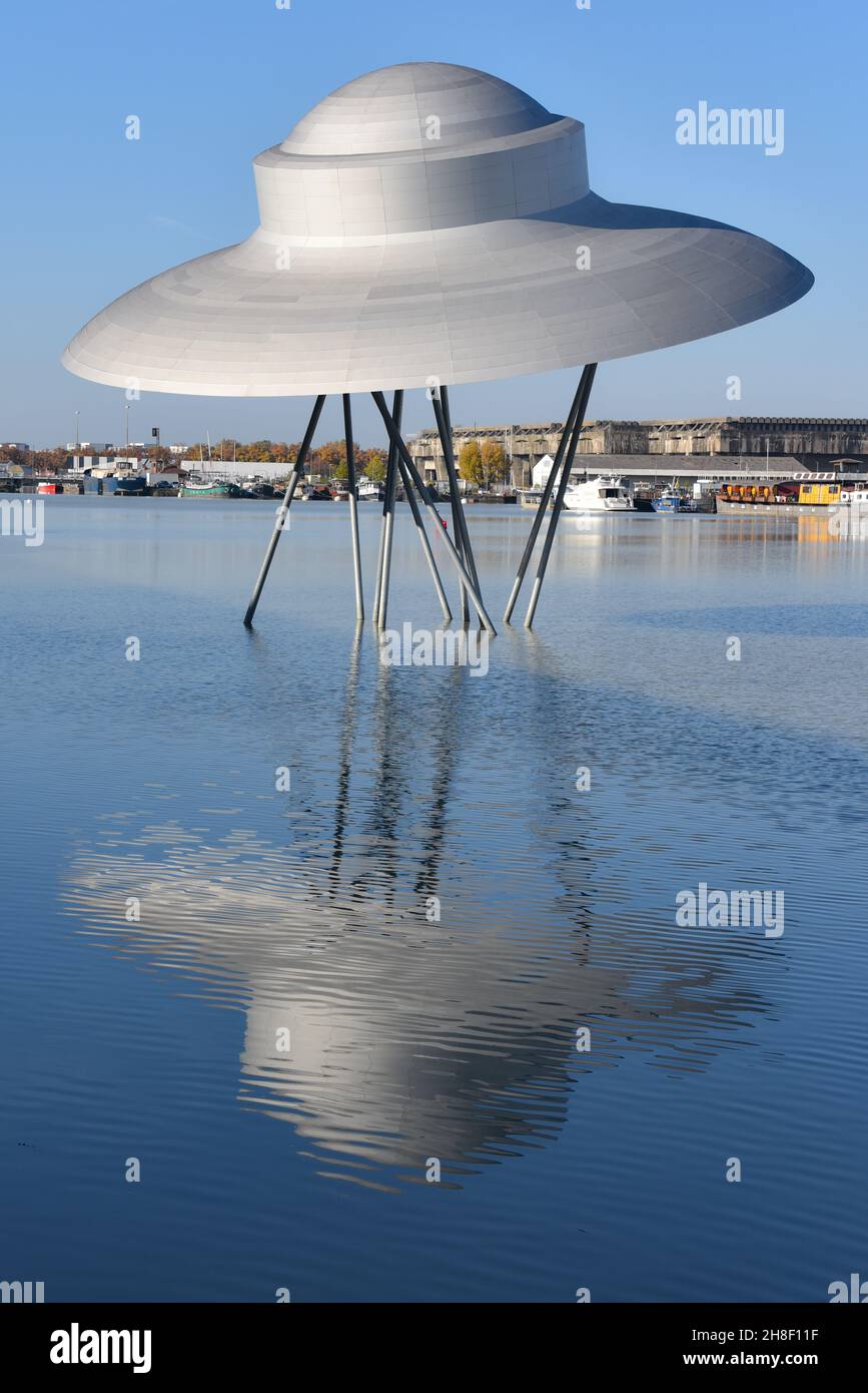 Bordeaux, France - 7 Nov, 2021: Flying Saucer Art Work by Suzanne Treister in the Bordeaux quayside Stock Photo