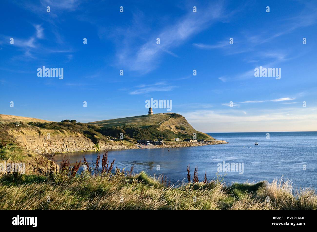 Kimmeridge Bay and Clavell Tower on top of Hen Cliff, Isle of Purbeck, Jurassic Coast World Heritage Site, Dorset, England, UK Stock Photo