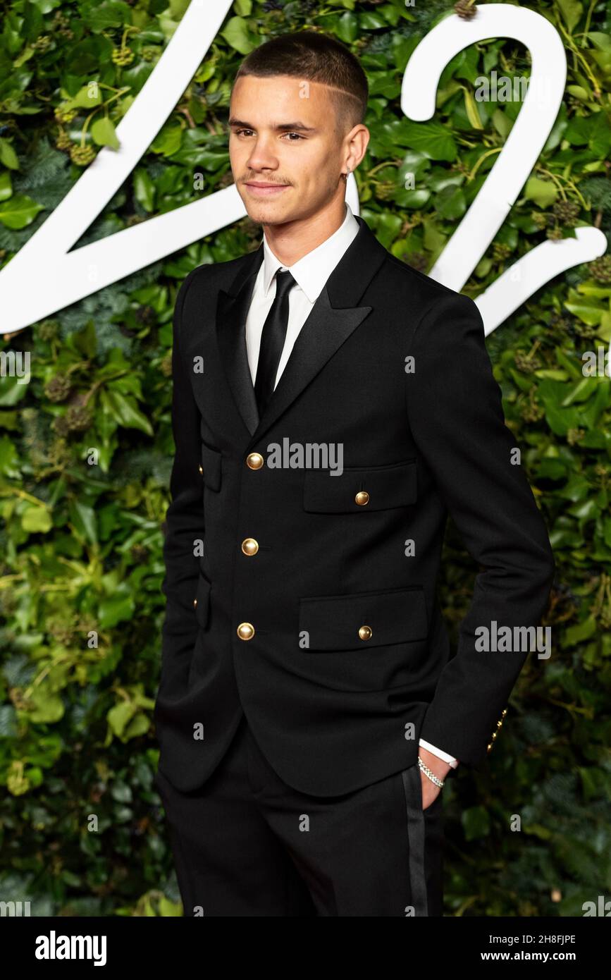 Romeo Beckham Fashion romeo-beckham-fashion