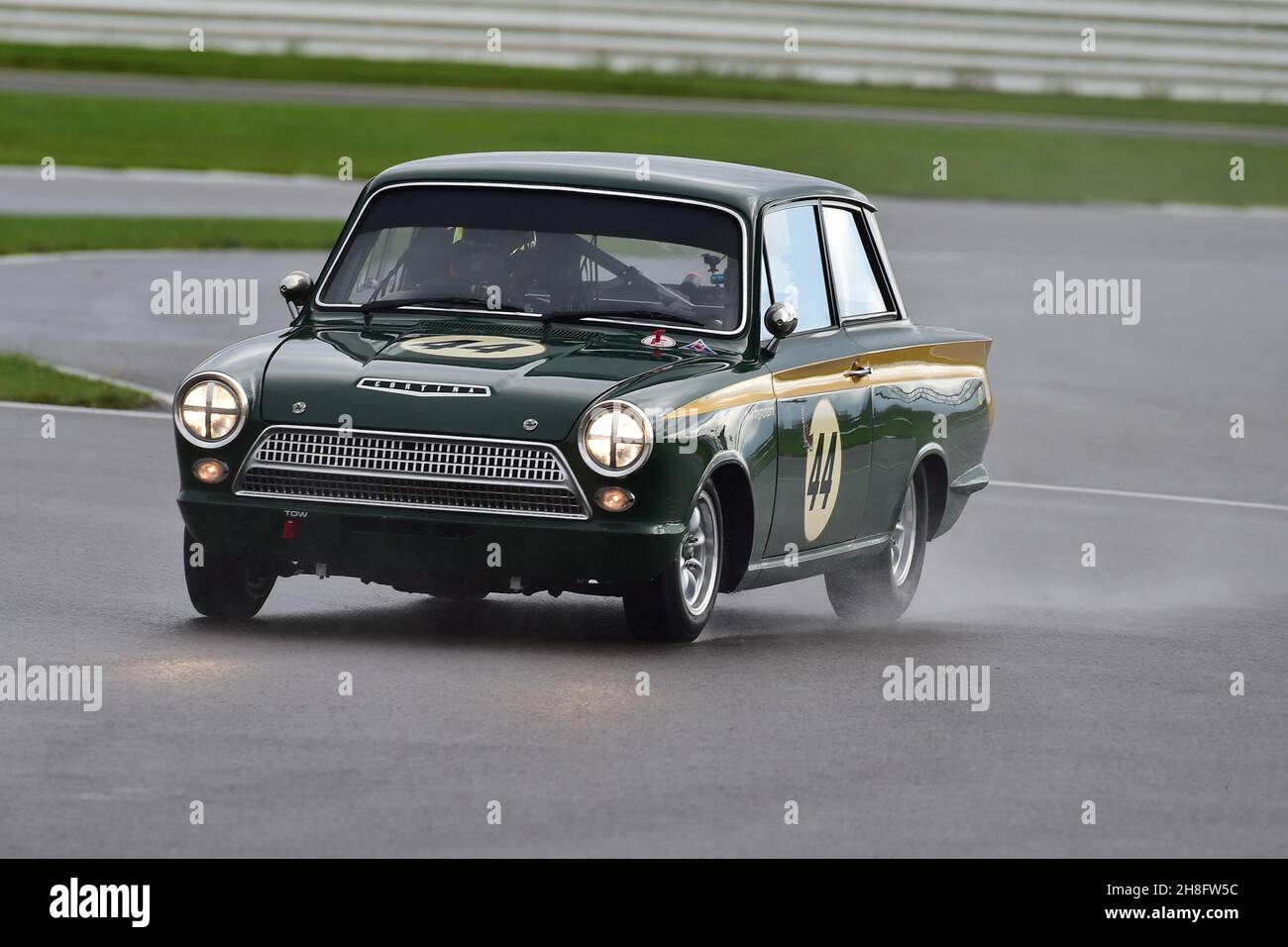 david-dickenson-lotus-ford-cortina-hrdc-jack-sears-trophy-for-1958