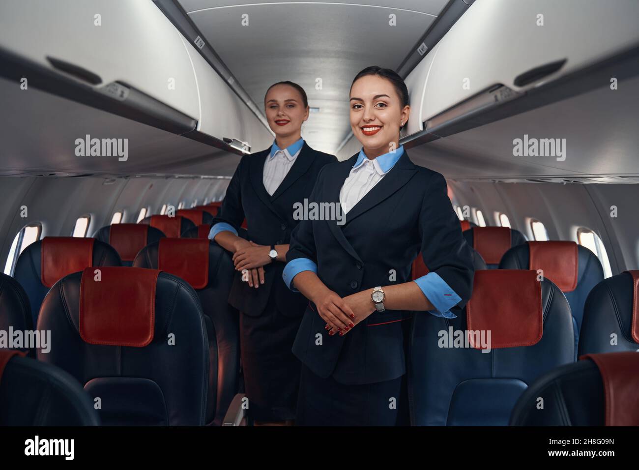 Flight crew members pose hi-res stock photography and images - Alamy