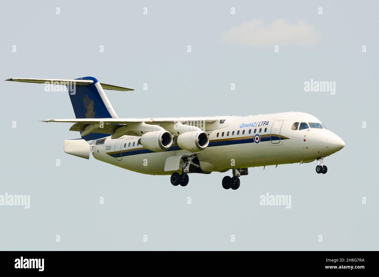 Qq Rj100 QinetiQ BAE Systems Avro 146-RJ100 airliner jet plane QQ101 operated ...