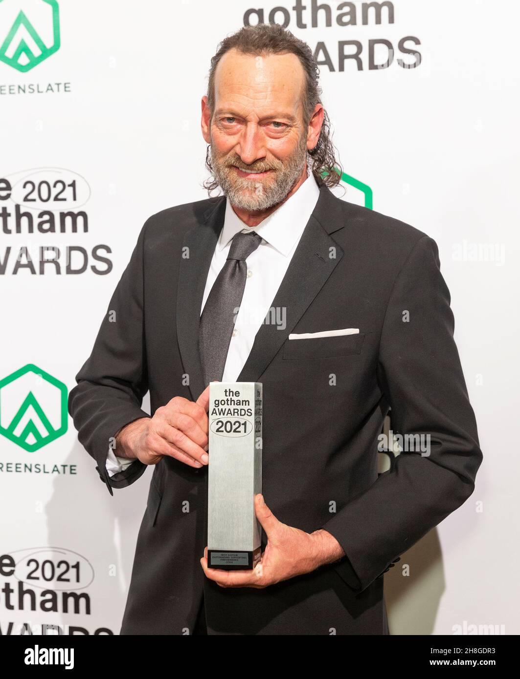 New York, United States. 29th Nov, 2021. Troy Kotsur poses in Green Room as winner for outstanding supporting performance in CODA at Cipriani Wall Street (Photo by Lev Radin/Pacific Press) Credit: Pacific Press Media Production Corp./Alamy Live News Stock Photo