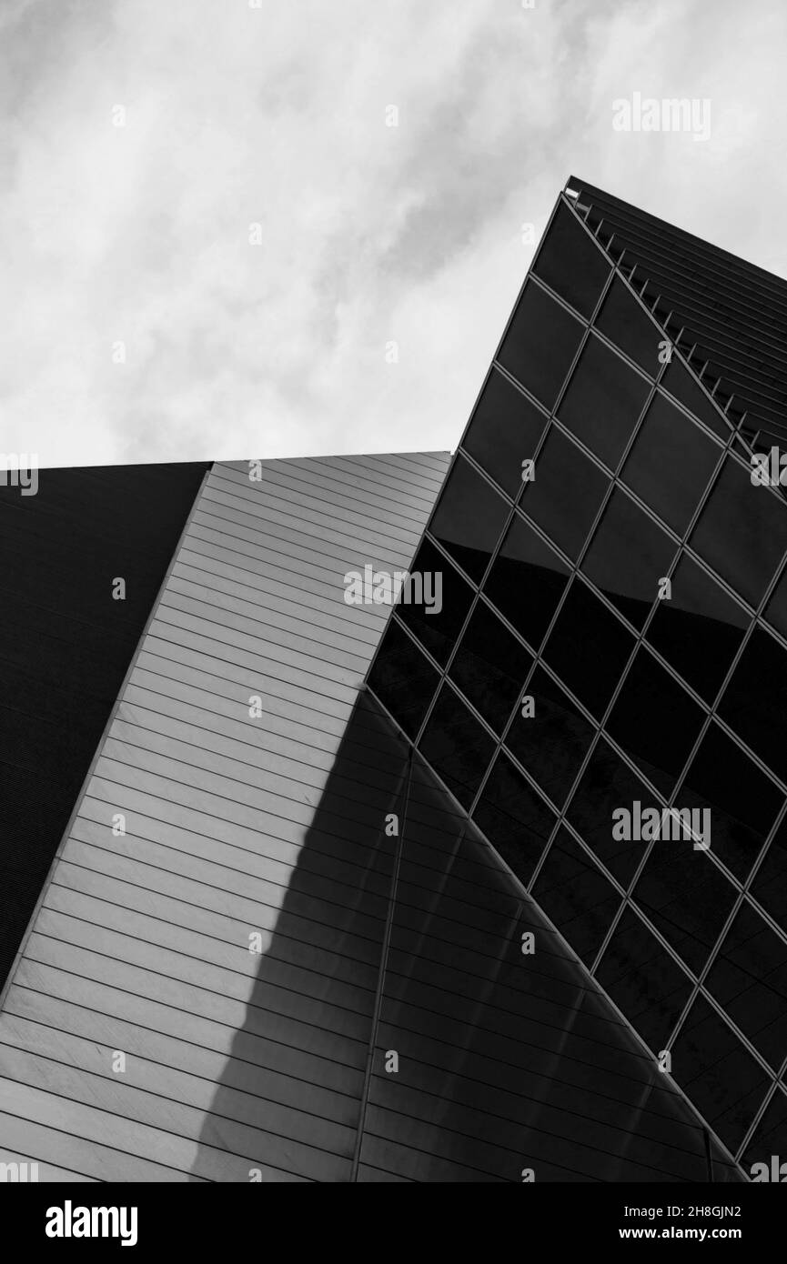 Round corner building Black and White Stock Photos & Images - Alamy