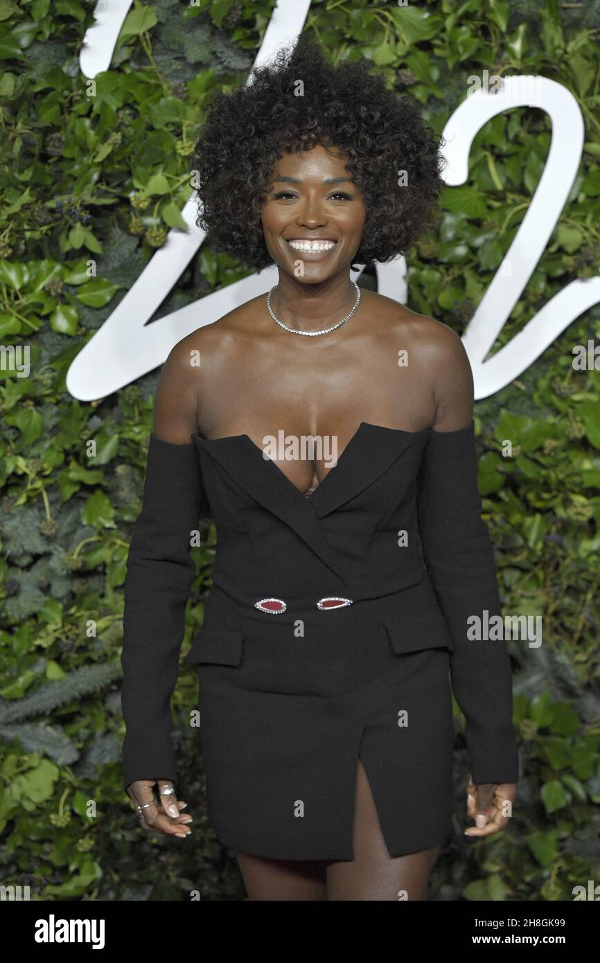 Lorraine Pascale attending The Fashion Awards 2021 at the Royal Albert