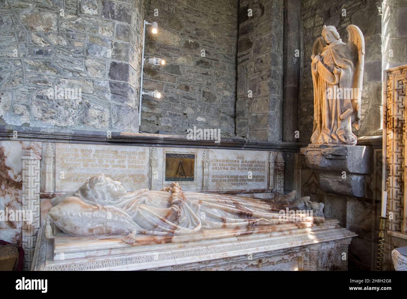 Tomb of Lady Maidstone in St. Davids Cathedral, Pembrokeshire, Wales, UK Stock Photo