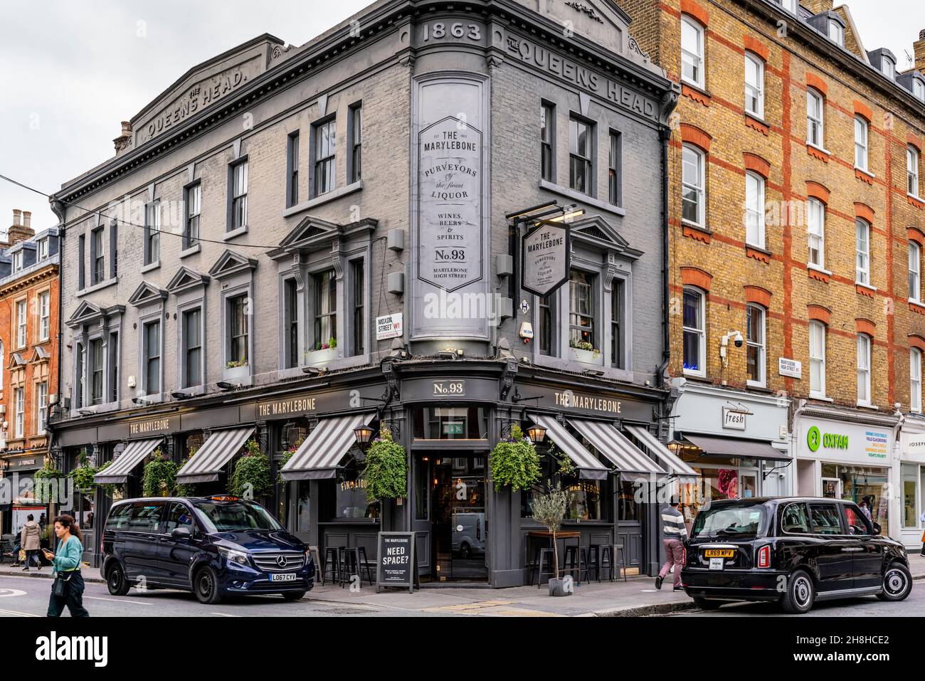 The Marylebone Public House, Marylebone High Street, London, UK Stock