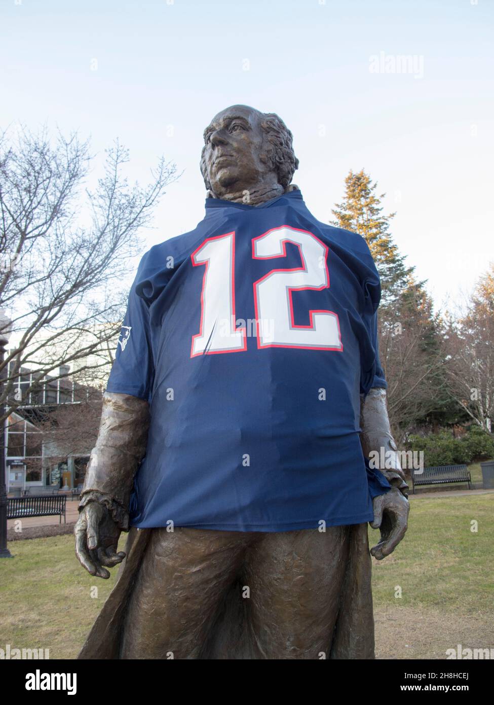John Adams statue wearing Tom Brady's number 12 New England Patriots shirt in Quincy Massachusetts Stock Photo