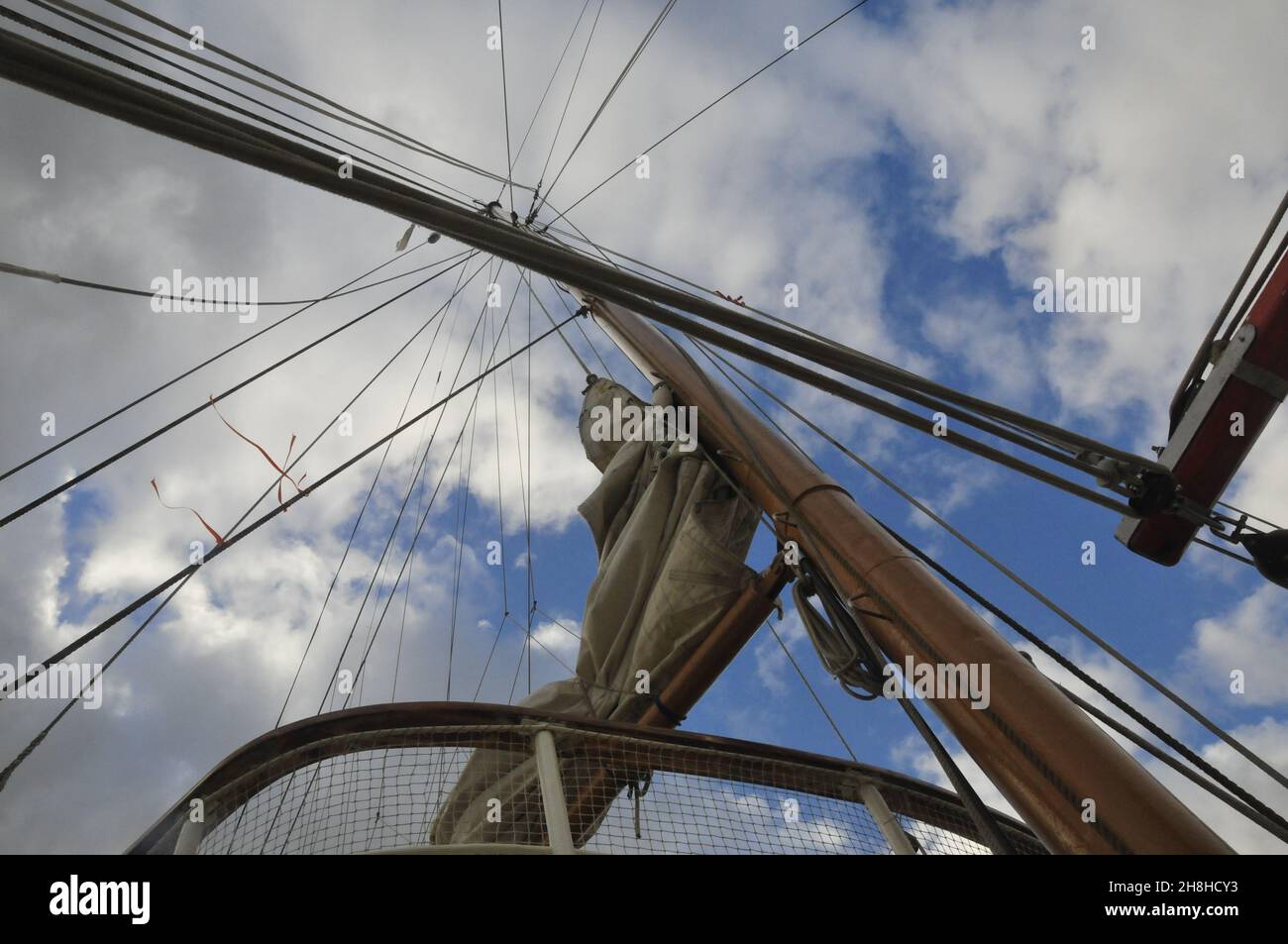 masts on sailing ship built in 1903 Stock Photo Alamy