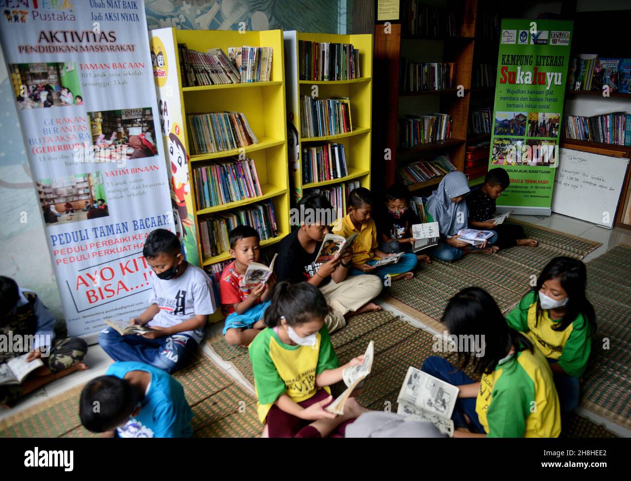 Mount Salak High Resolution Stock Photography and Images - Alamy