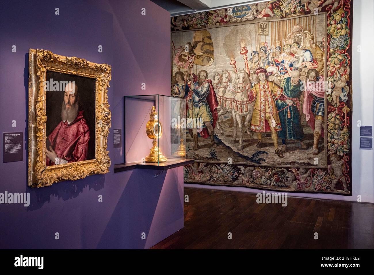 France, Doubs, Besancon, musee Granvelle, exhibition space, portrait of Cardinal Antoine Perrenot de Granvelle by Scipione Pulzone and tapestry le Triomphe Stock Photo