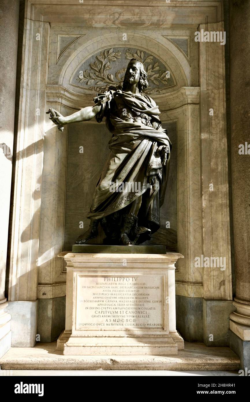 Italy, Lazio, Rome, historical center listed as World Heritage by UNESCO, the basilica of Santa Maria Maggiore, statue of the king of Spain Philip IV (Felipe IV) Stock Photo