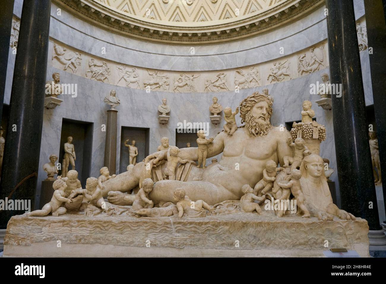 Italy, Lazio, Rome, Vatican City listed World Heritage by UNESCO, the Vatican Museums, the Chiaramonti museum dedicated to sculpture, the new wing (Braccio Nuovo), statue The Nile by Stephen Thompson (1878) Stock Photo