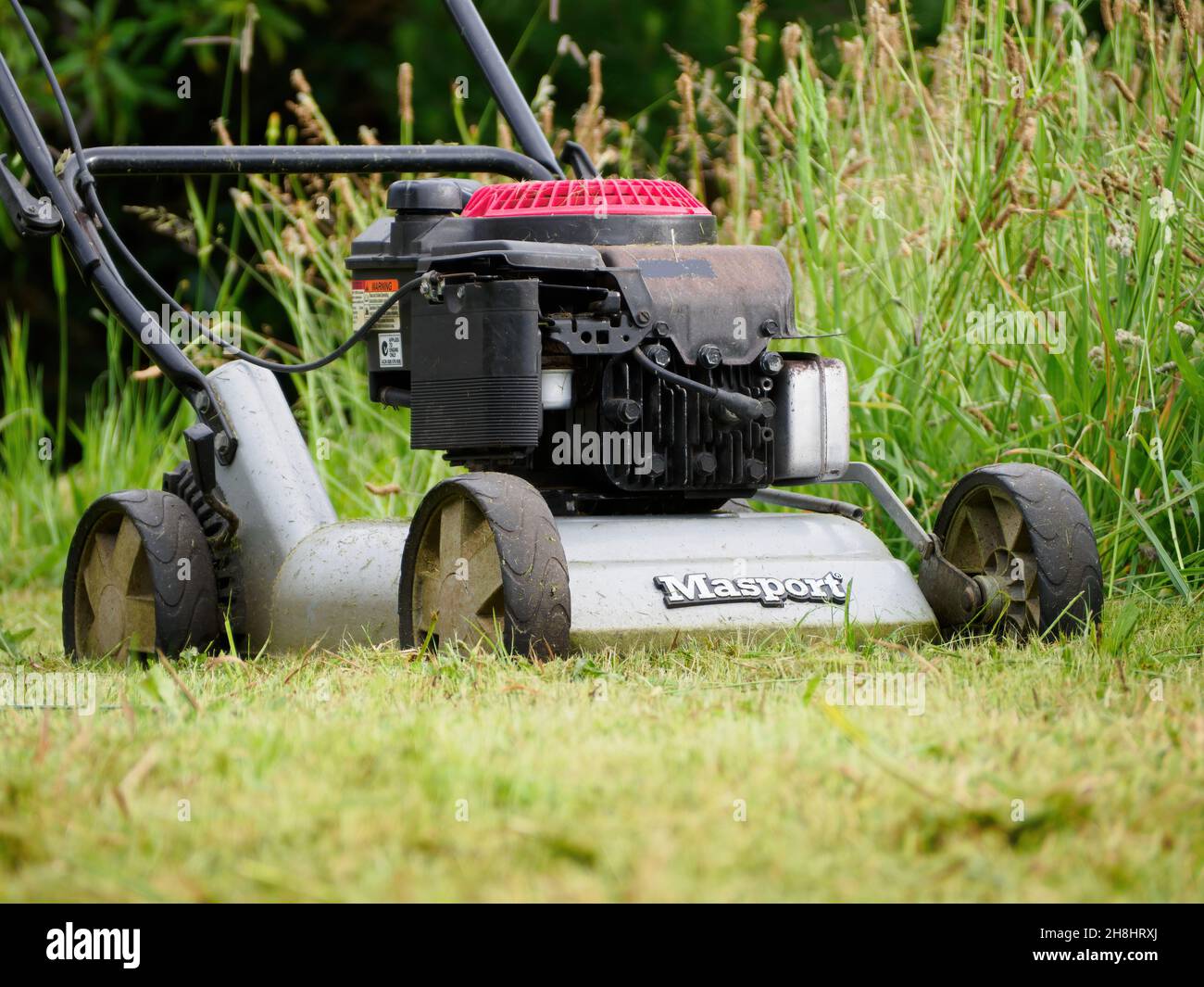 Briggs stratton hi res stock photography and images Page 2 Alamy