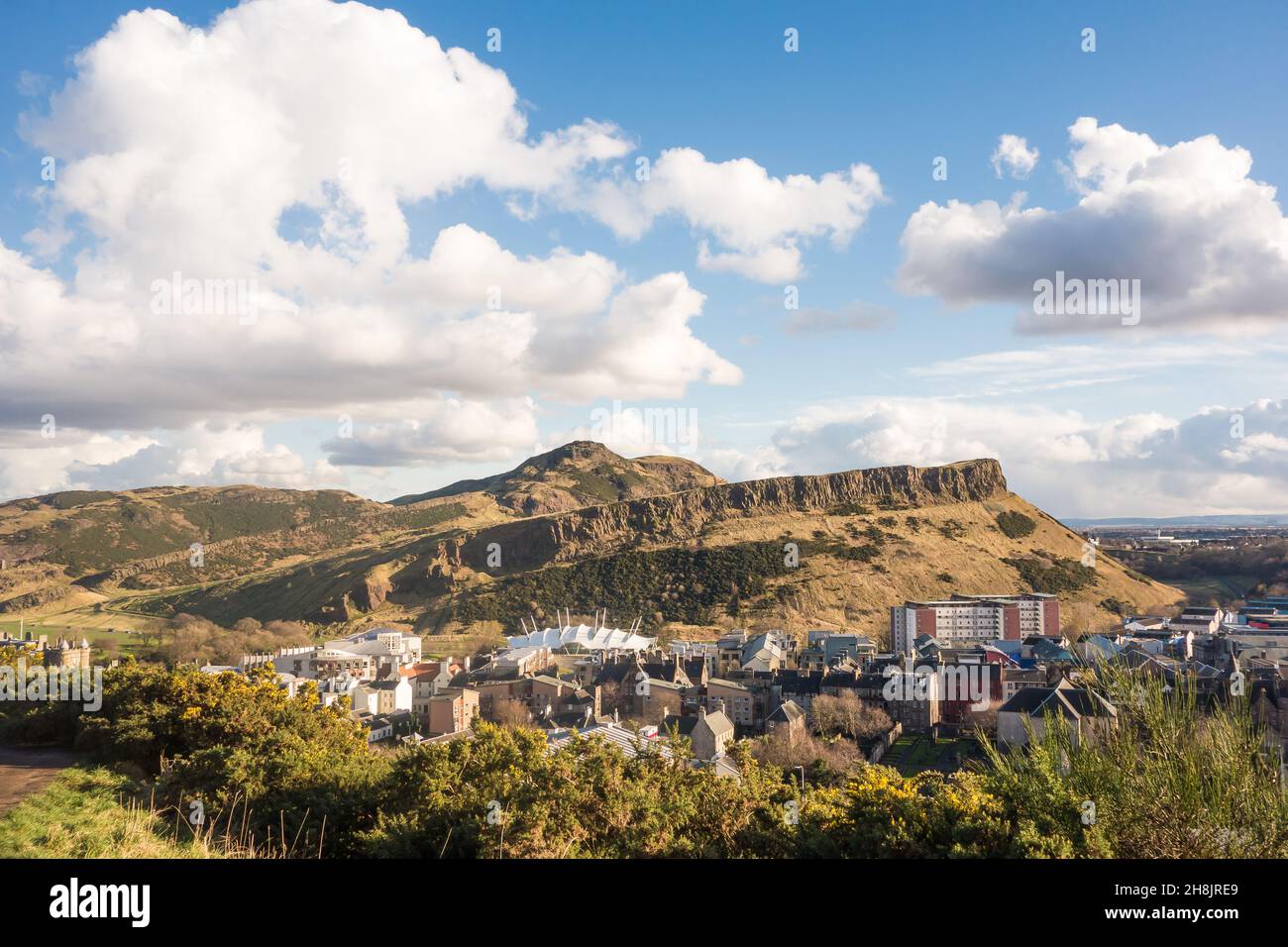 View of the cliffs of Salisbury Crags from Calton Hill, Edinburgh, Scotland. Stock Photo