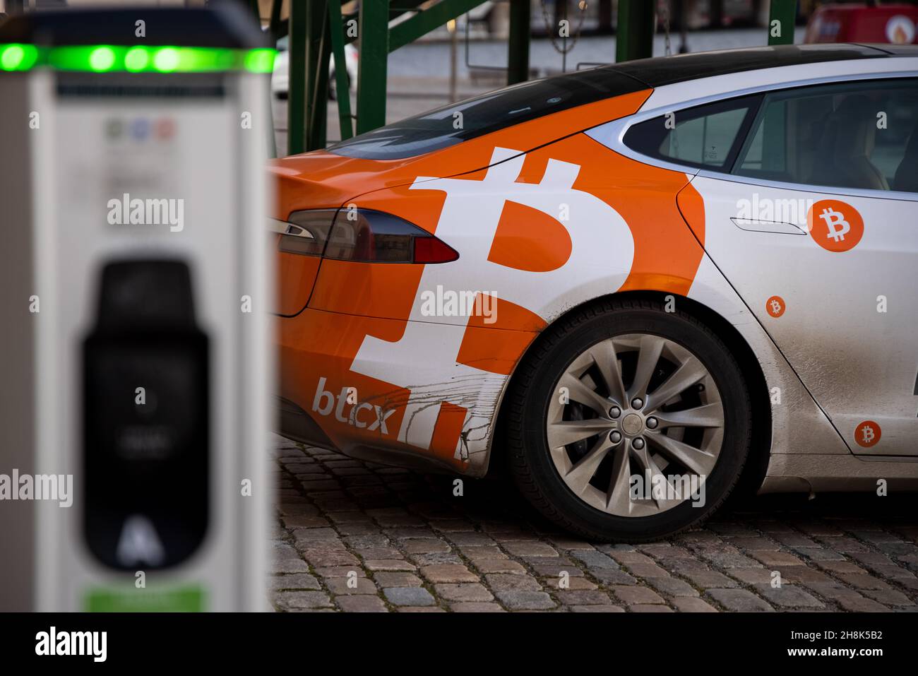 Tesla coin hi-res stock photography and images - Page 2 - Alamy