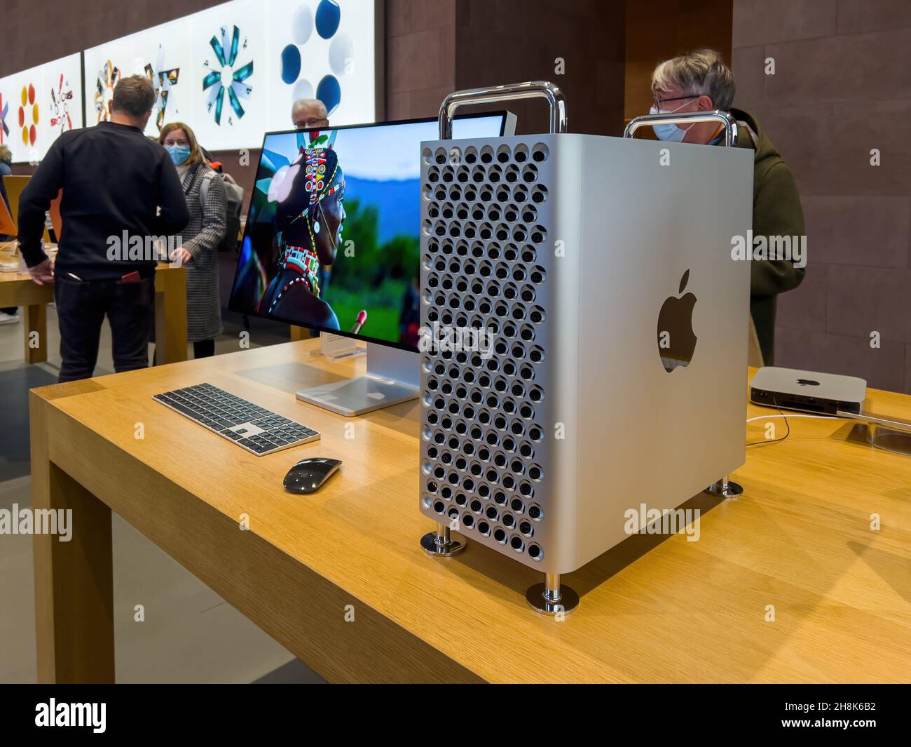 People inside Apple Computers Store with new Mac Pro workstation with