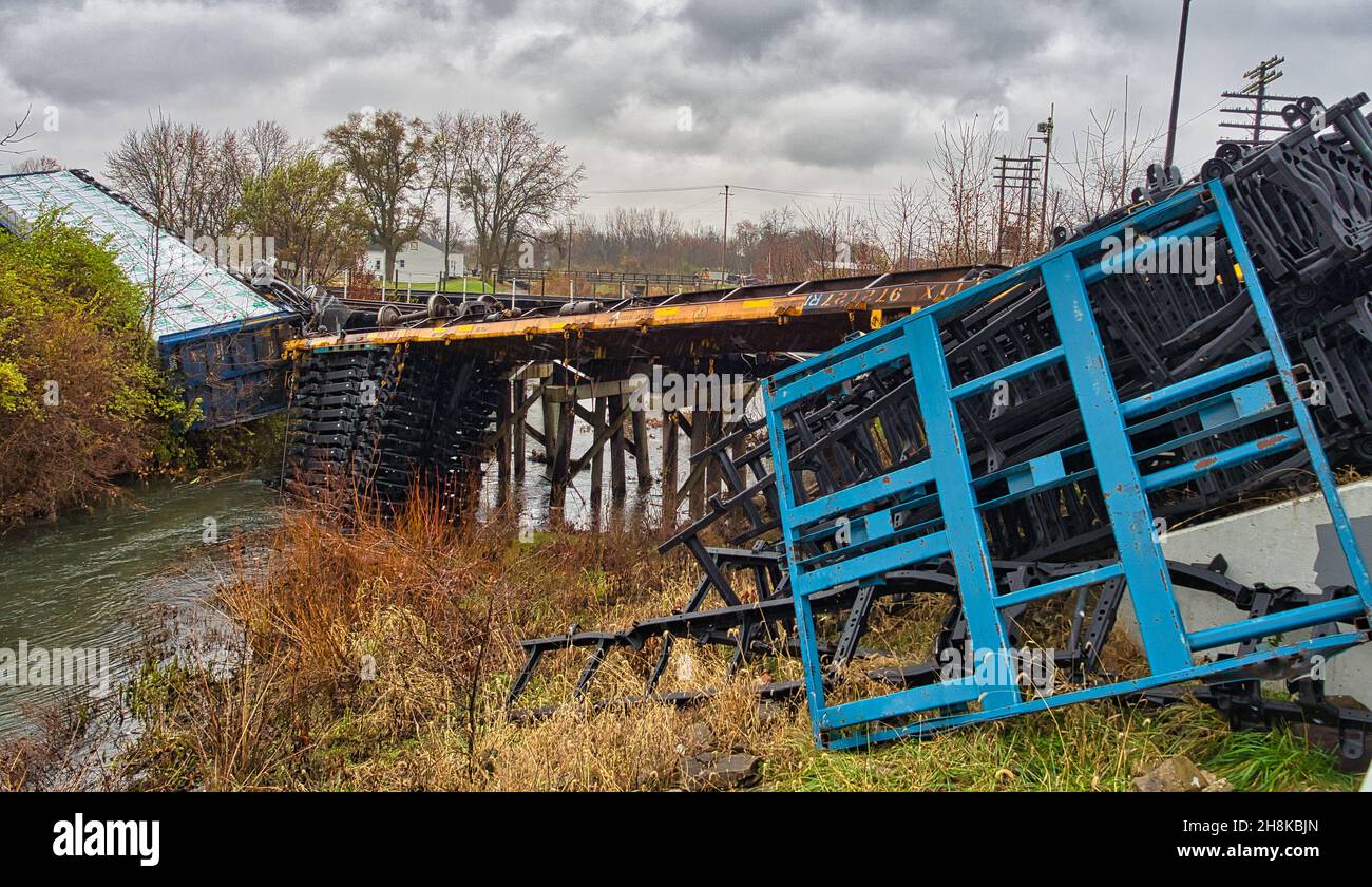 Train derailment over bridge in Washington CH Ohio USA Stock Photo