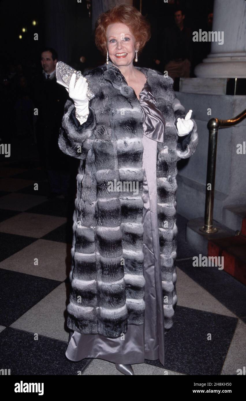 Arlene dahl wedding hi-res stock photography and images - Alamy