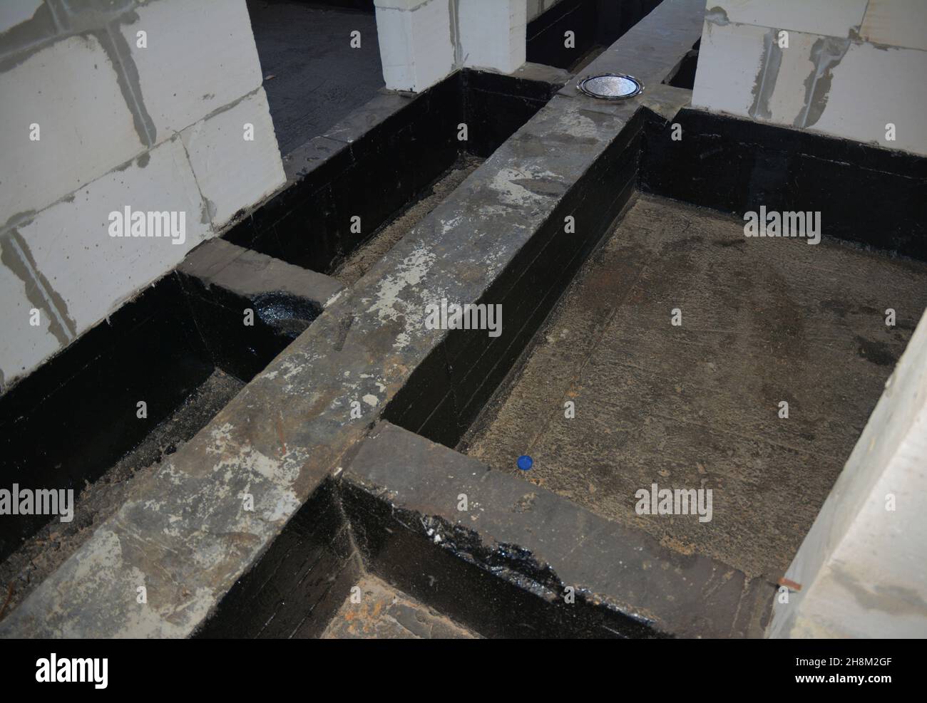 Waterproofing House Foundation Bitumen Spray Tar Stock Photo by  ©thefutureis 186837244
