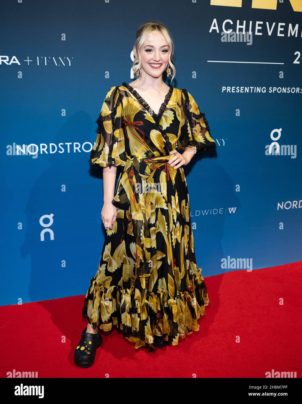 New York, US, November 30, 2021, Kelli Erdmann attends 2021 Footwear News  Acheivement Awards at Casa Cipriani South Seaport in New York on November  30, 2021. (Photo by Lev Radin/Sipa USA Stock Photo - Alamy