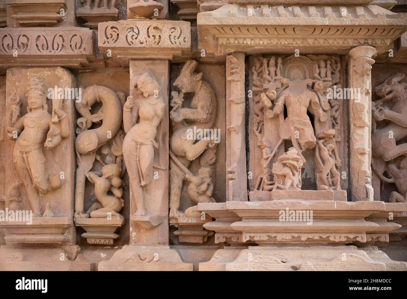 VISHWANATH TEMPLE: Imaginary Animal Sculpture or Vyalas, Western Group, Khajuraho, Madhya Pradesh, India, UNESCO Site Stock Photo