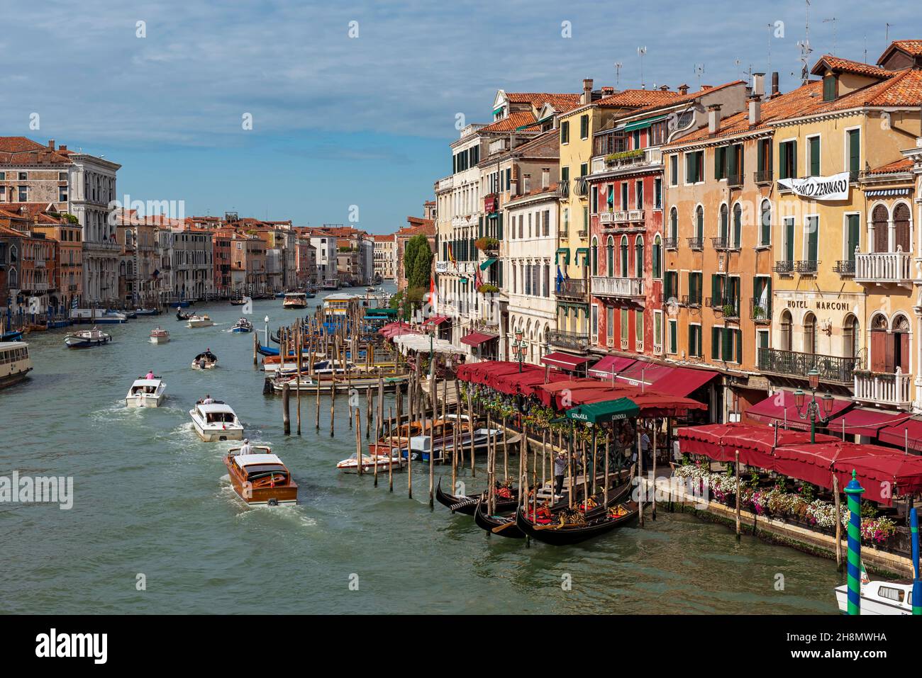 Grand canal seen from rialto hi-res stock photography and images - Alamy