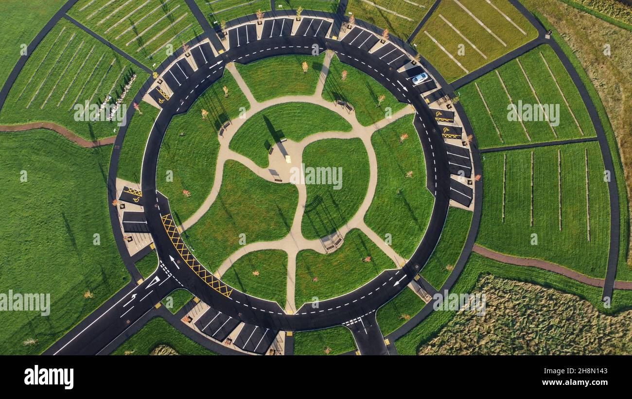 Aerial Circle House Uk Hi-res Stock Photography And Images - Alamy