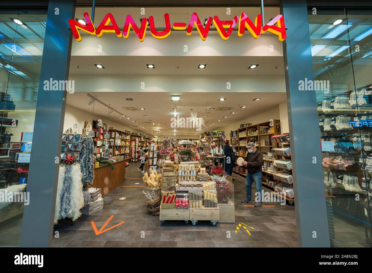 Nanu-Nana in the Forum Allgaeu shopping centre built 2001-2003, Kempten, Allgaeu, Bavaria, Germany Stock Photo