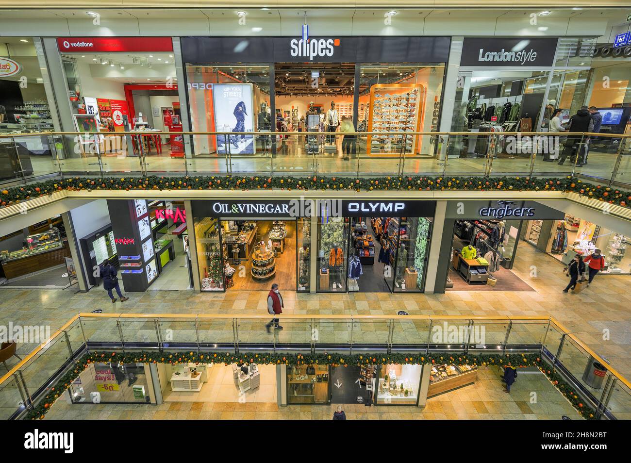 Shopping centre Forum Allgaeu built 2001-2003, Kempten, Allgaeu, Bavaria,  Germany Stock Photo - Alamy