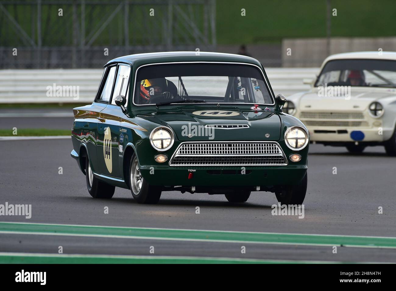 david-dickenson-lotus-ford-cortina-historic-touring-car-challenge