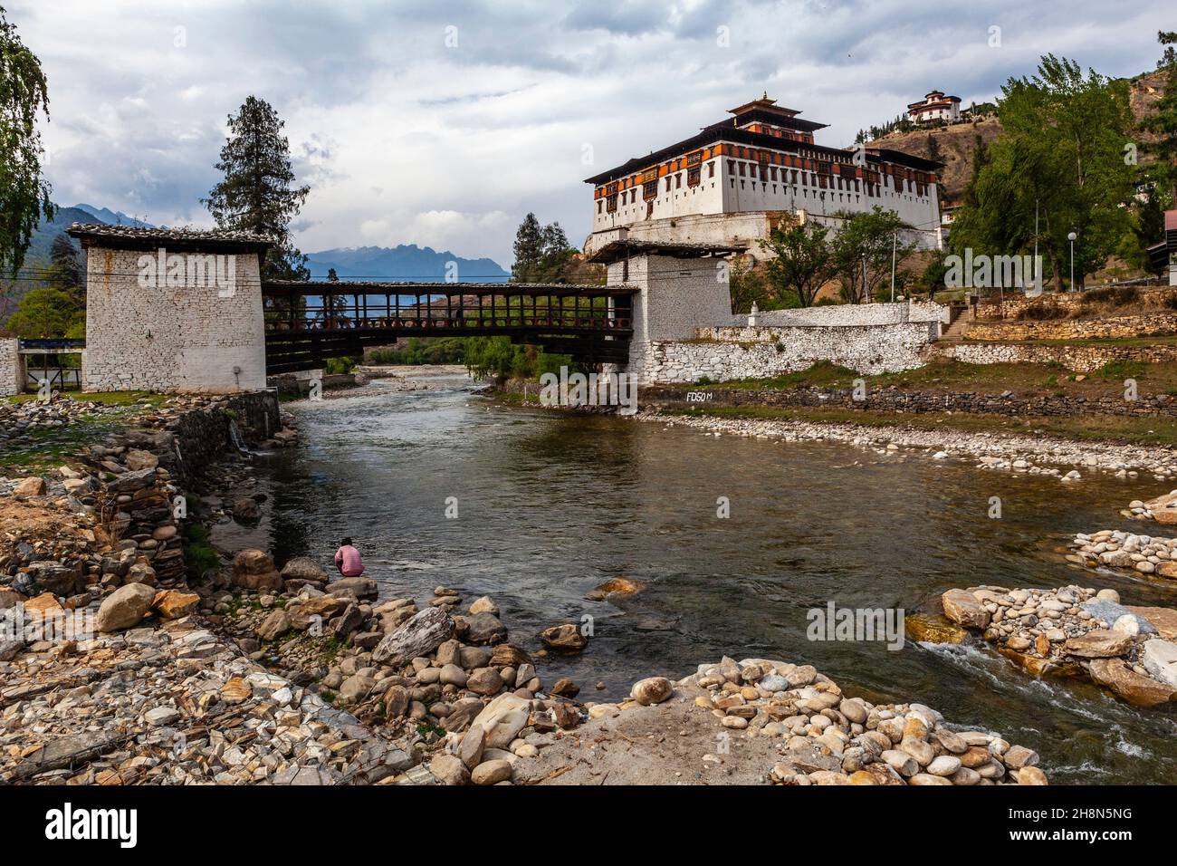 Paro Rive Bridge to Rinpun Dozng in Paro and the Chhu Paro River in Bhutan, Asia ...