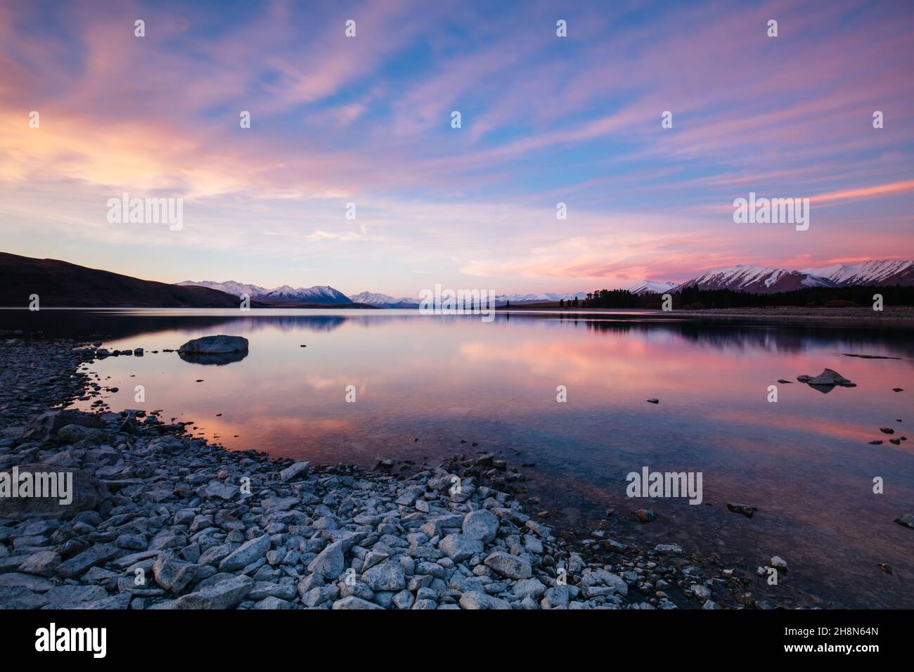Lake Tekapo Sunset in New Zealand Stock Photo Alamy