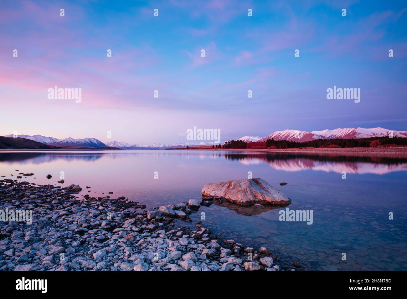 Lake Tekapo Sunset in New Zealand Stock Photo - Alamy