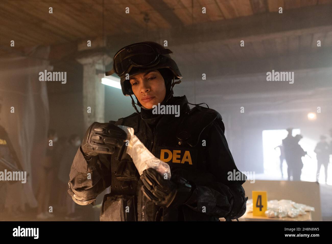 ROSARIO DAWSON in DOPESICK (2021), directed by BARRY LEVINSON, PATRICIA RIGGEN and MICHAEL CUESTA. Credit: Twentieth Television / Touchstone Television / Album Stock Photo