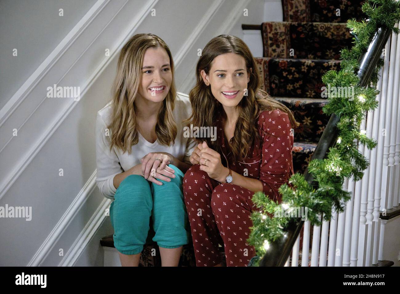 LYNDSY FONSECA in NEXT STOP, CHRISTMAS (2021), directed by DUSTIN RIKERT. Credit: Synthetic Cinema International / Album Stock Photo