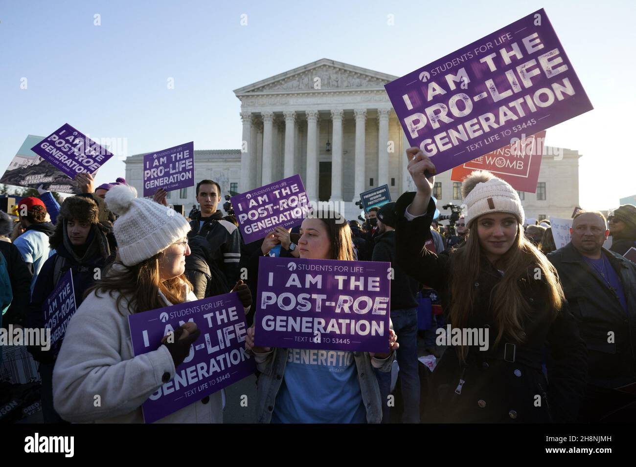 Dobbs v. jackson women's health hires stock photography and images Alamy