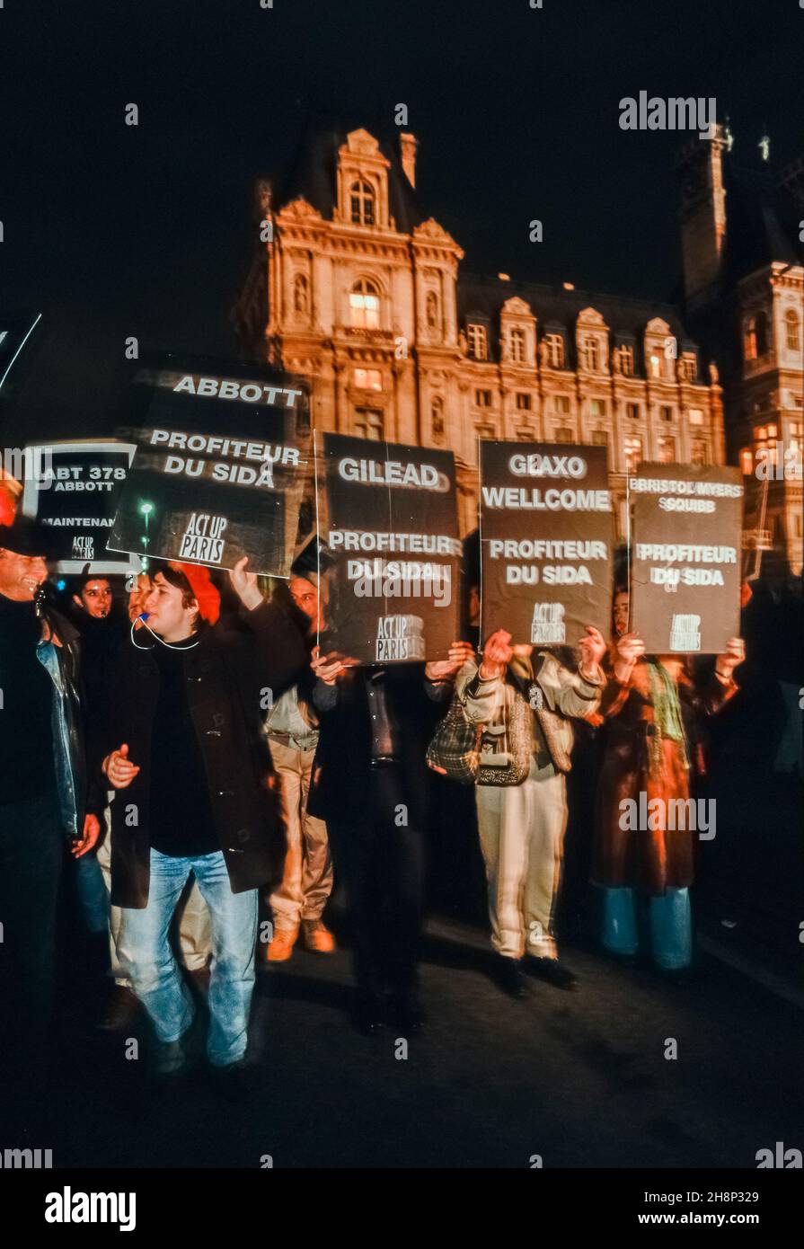 Paris, France, Crowd AIDS Activists Act Up Paris NGO Marching World AIDS Day, Dec. 1,  Anti Big Pharma Slogans, 1999 'Guerre aux labos' Stock Photo