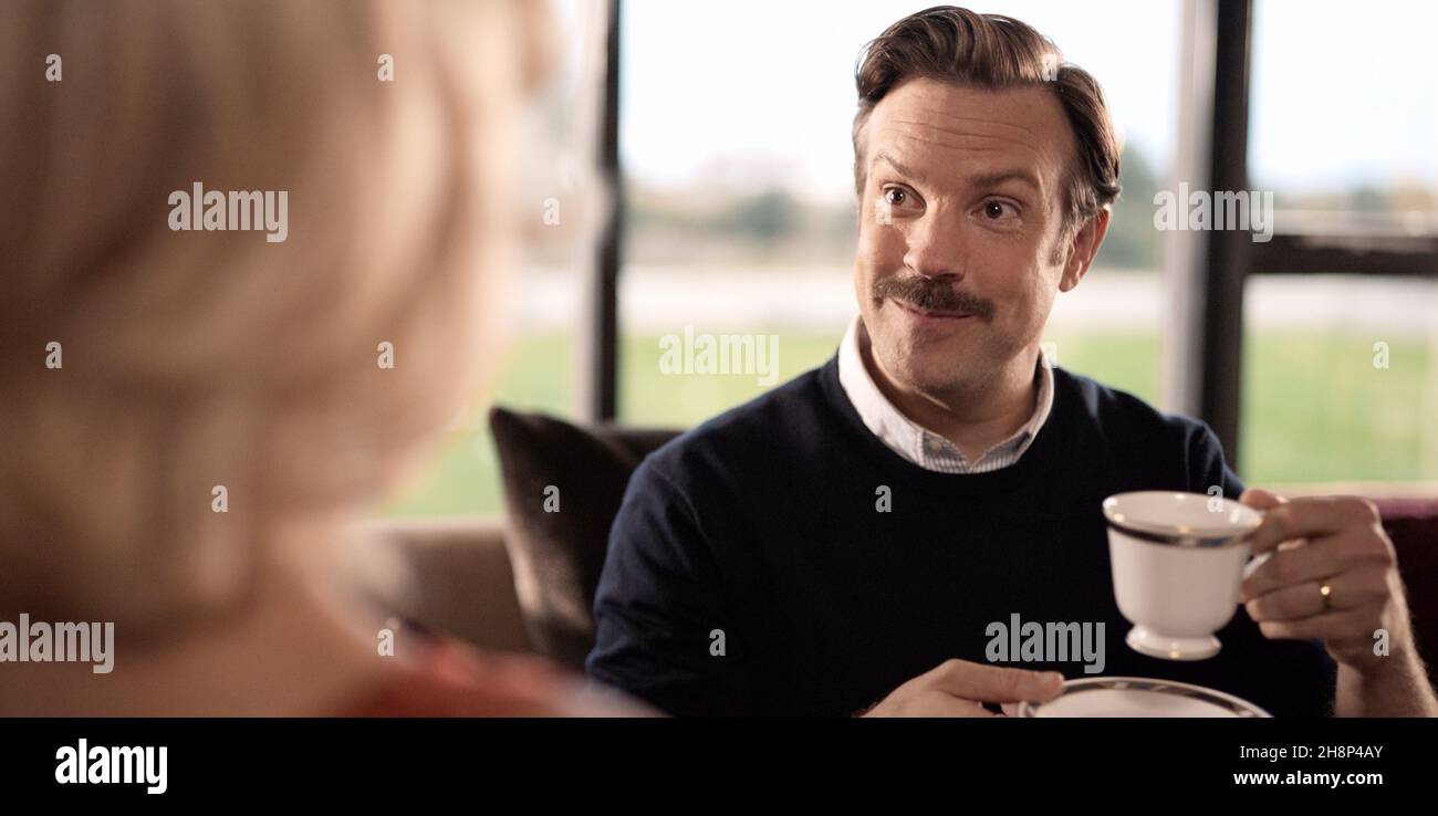 Plot follows. Притворство 2019 патрисия аркетт. Король талсы сериал 2022. Хью грант реальная любовь. Алан рикман реальная любовь.